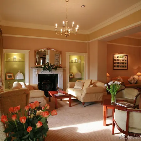 Alveston House 3* Bristol