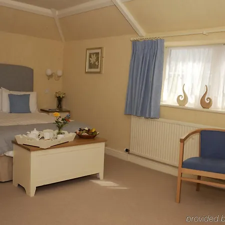 Hotel Alveston House 3*