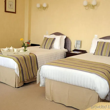 Hotel Alveston House