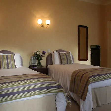 Hotel Alveston House