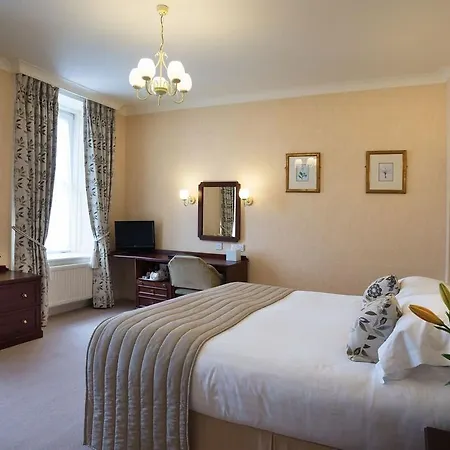 Alveston House 3*
