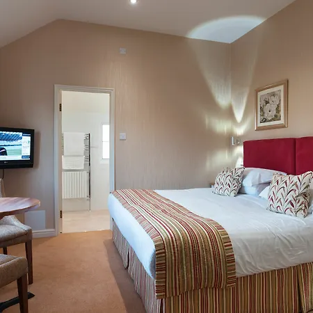 Alveston House