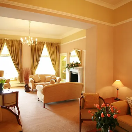 Alveston House